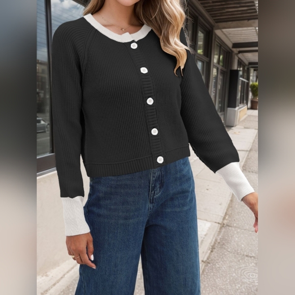 Contrast Button Up Long Sleeve Cardigan - Picture 3 of 6